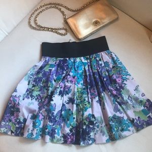 Aqua Stretchy Zip up pleated skirt